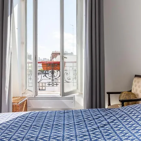 Chic Parisian For 2 Close Montparnasse Apartment